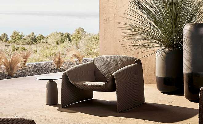 LE CLUB ARMCHAIR