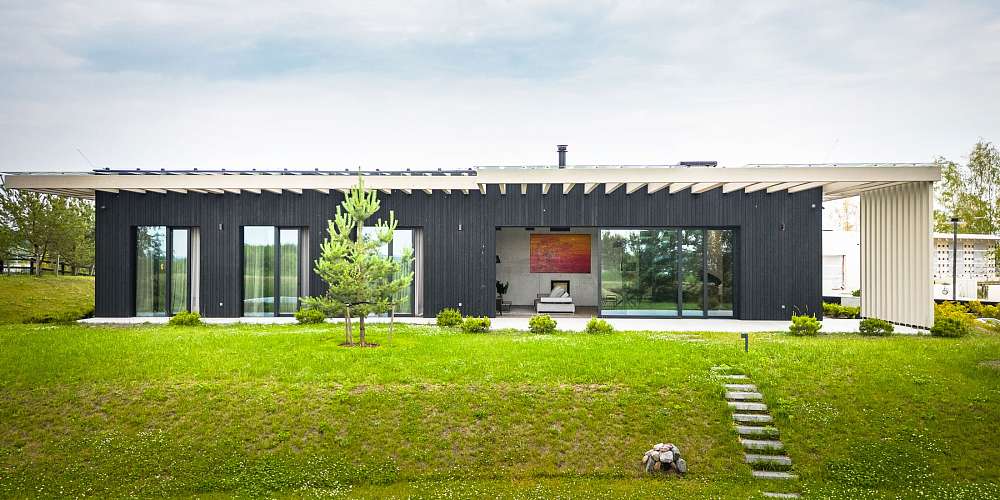 Архитектура + Кухня LEICHT MODERN LIVING SPACE IN LATVIA'S LANDSCAPE