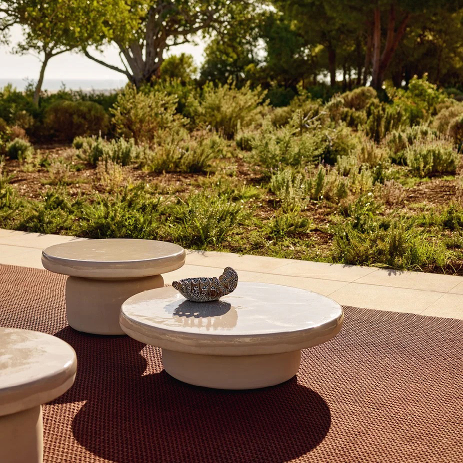 CREW COFFEE TABLE