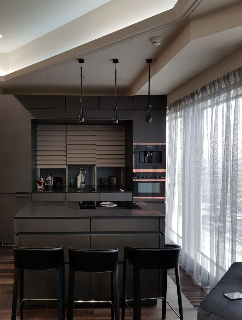 Кухня Leicht в интерьере квартиры в башне "Меркурий"