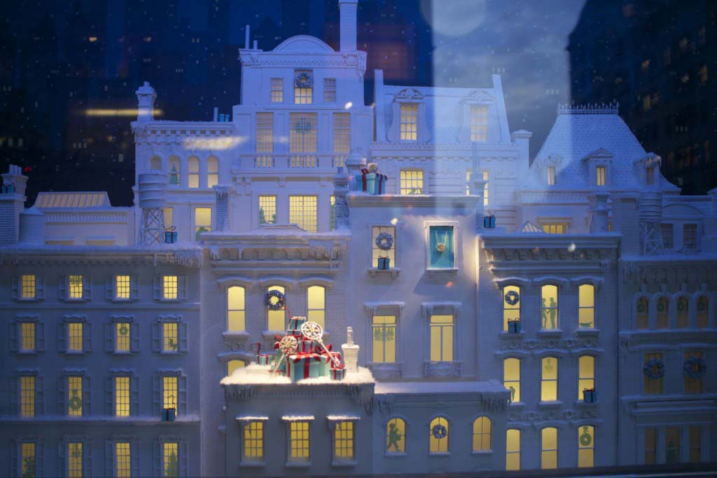 Tiffany-NY-Christmas-window-display-2013.-1024x682