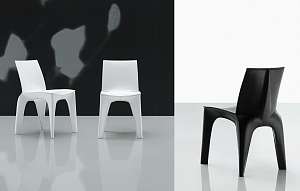 Итальянские столы и стулья Poliform Bb 1