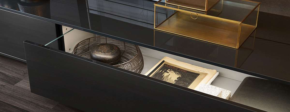 SYNTHIA | IOS | LARGO-LG