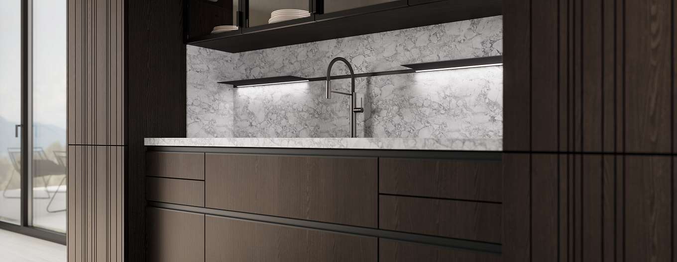 Симметричная асимметрия BAHIA