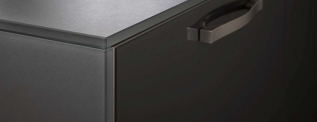 SYNTHIA | IOS | LARGO-LG