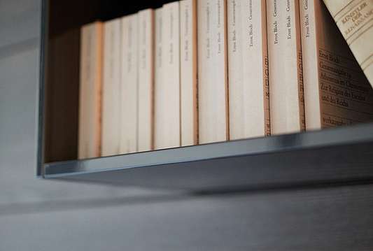 SYNTHIA | IOS | LARGO-LG